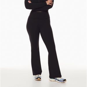 Aritzia TNAButter Hi-Rise Legging / Yoga Pants